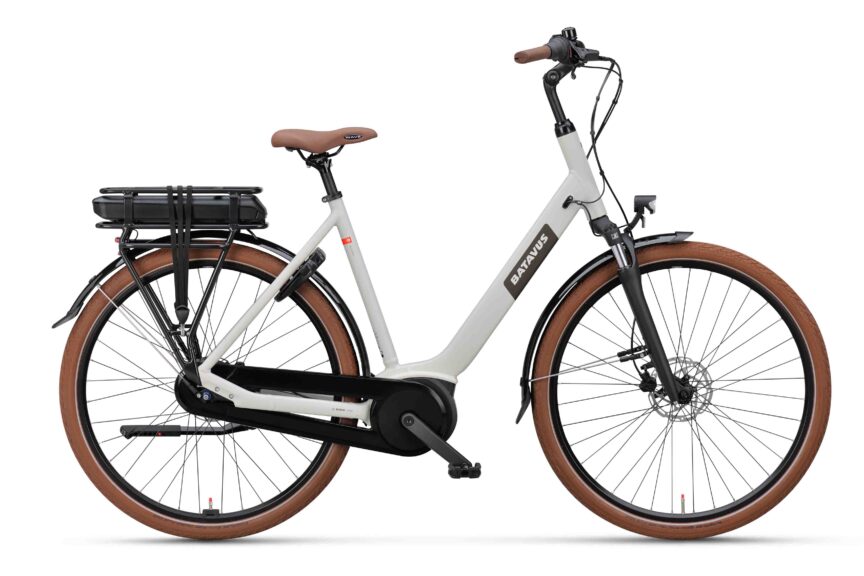 De Batavus Altura E-go is scherp geprijsd leverbaar bij de enige officiële Batavus Premium dealer van Alphen aan den Rijn; Van der Louw tweewielers.